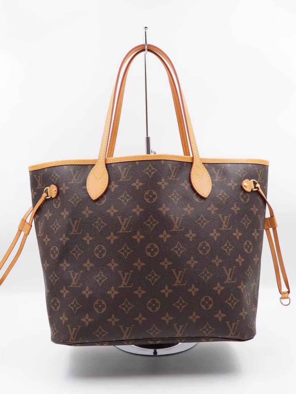 CM23 💟 Louis Vuitton Monogram Neverfull MM
